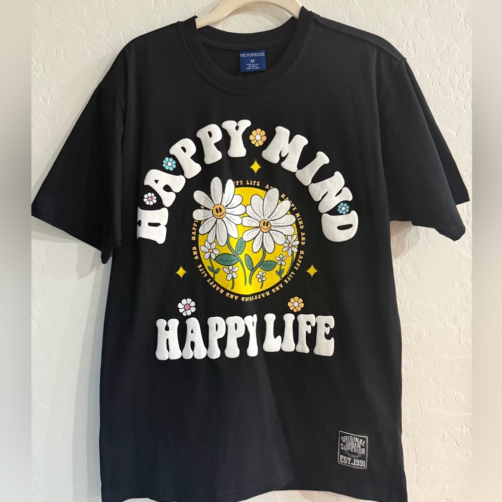 Victorious LA t-shirt features a prominent "Happy Mind Happy Life".